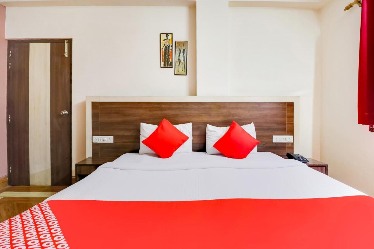 Oyo 71149 Jeet Residency Rewa Екстер'єр фото