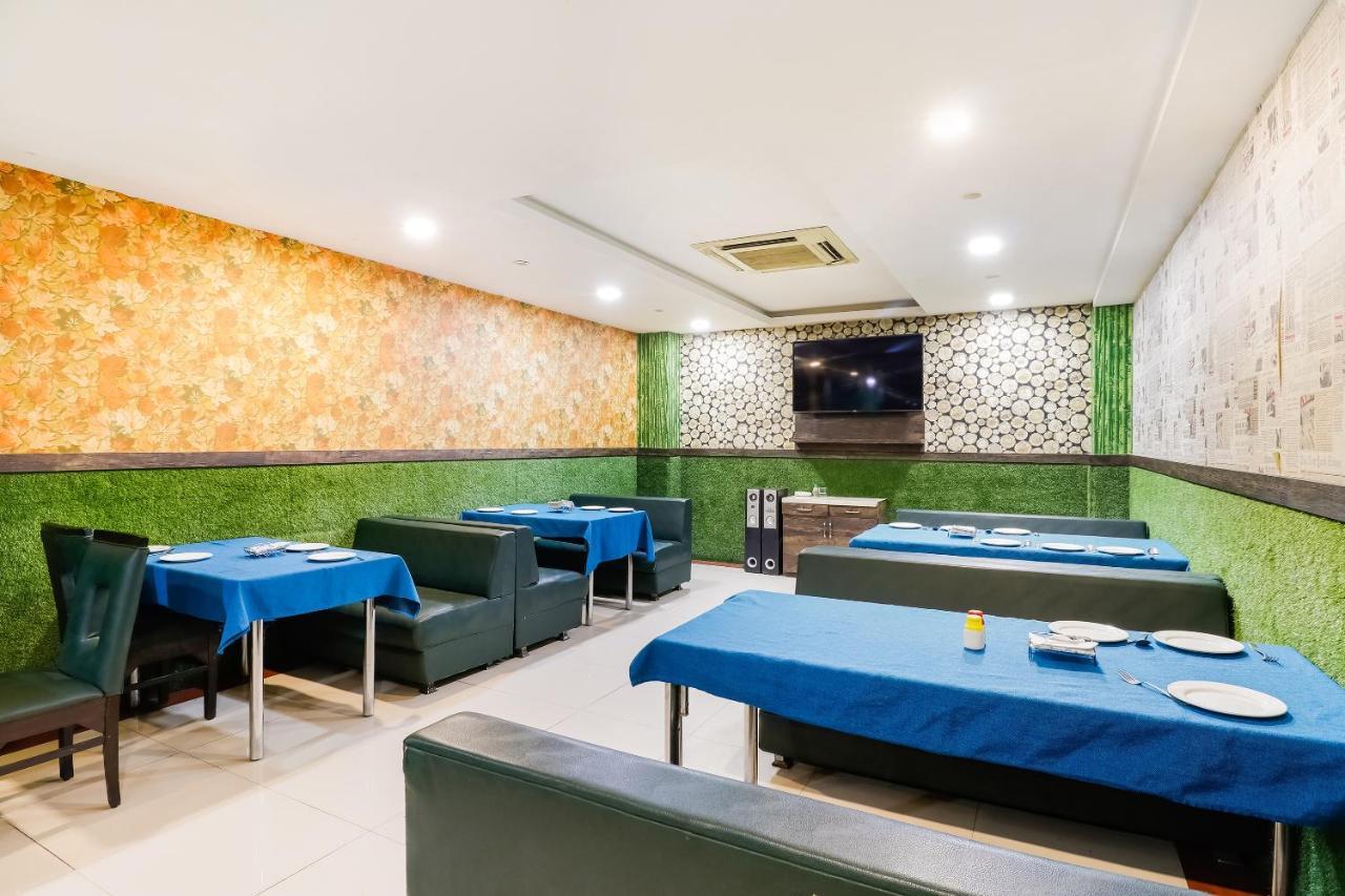 Oyo 71149 Jeet Residency Rewa Екстер'єр фото