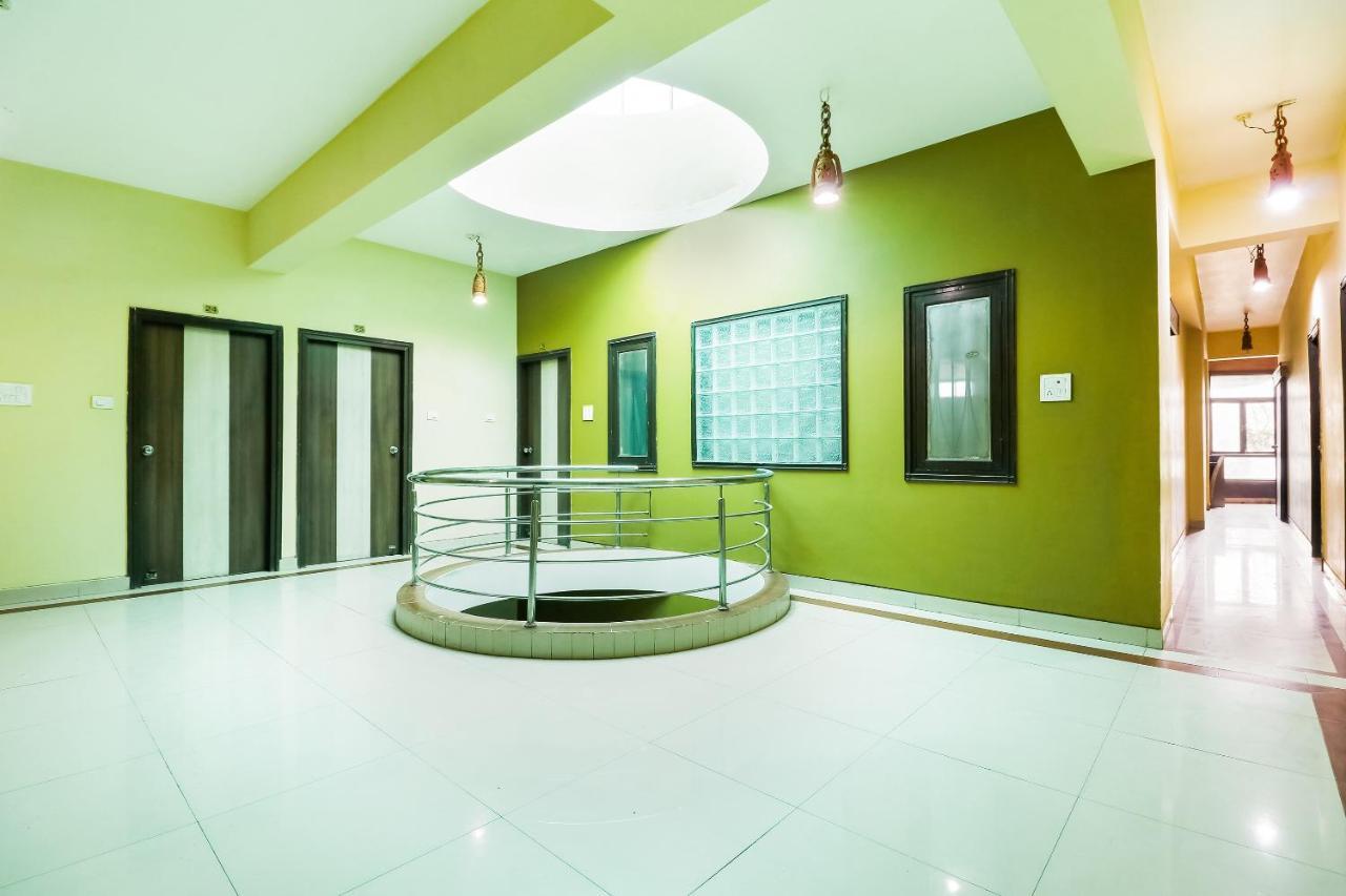 Oyo 71149 Jeet Residency Rewa Екстер'єр фото