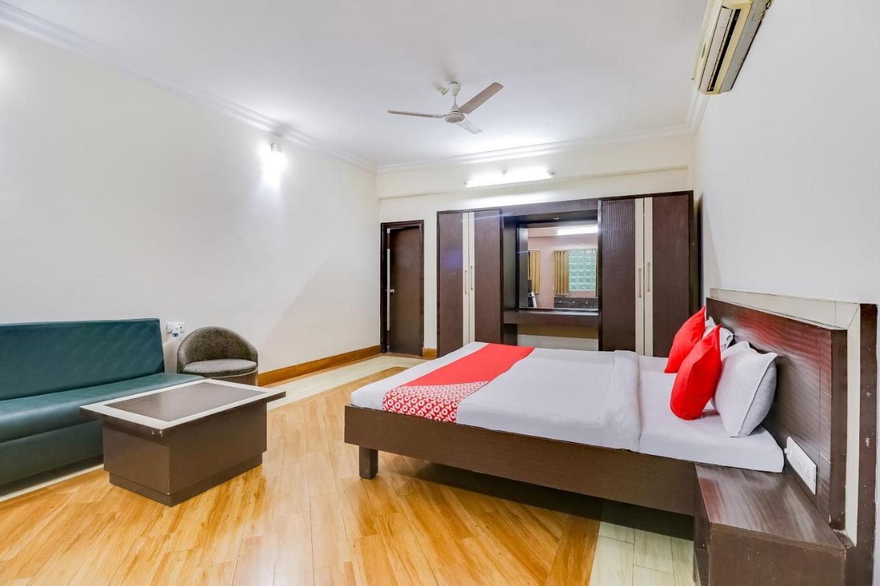 Oyo 71149 Jeet Residency Rewa Екстер'єр фото