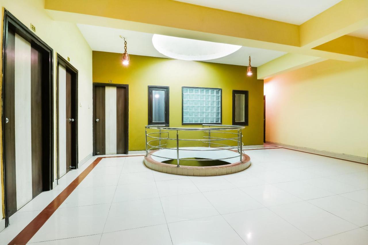 Oyo 71149 Jeet Residency Rewa Екстер'єр фото